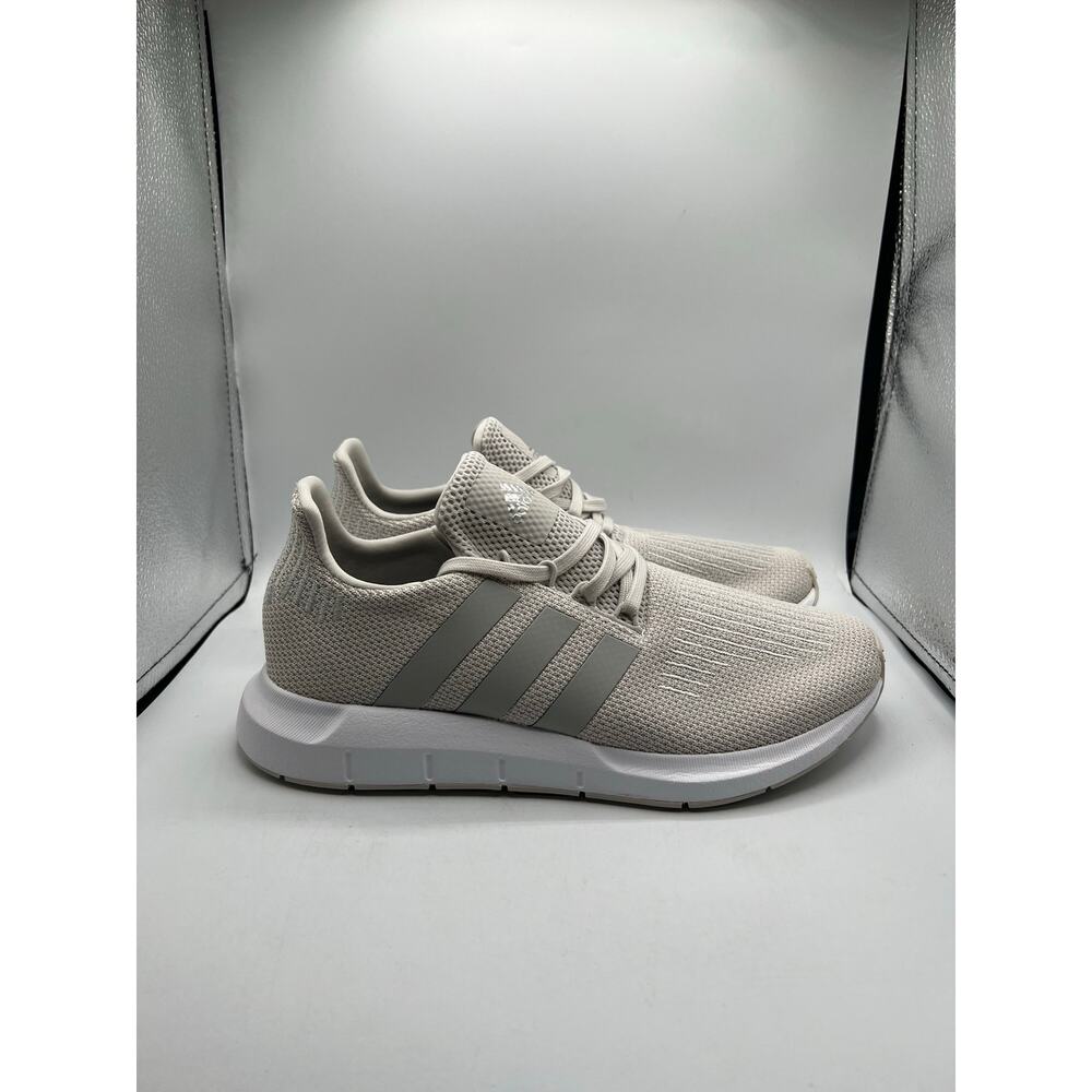 Adidas Swift Run 1.0 Wmns ‘Grey Silver Metallic’ size 8.5w - Picture 3 of 7